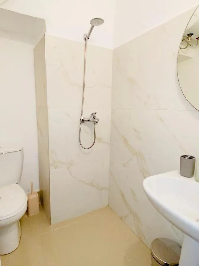 Geranium Apartments Ksamil