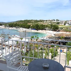 Alojamento de Acomodação e Pequeno-almoço Emaar - Beachfront , Newly Renovated, Ksamil